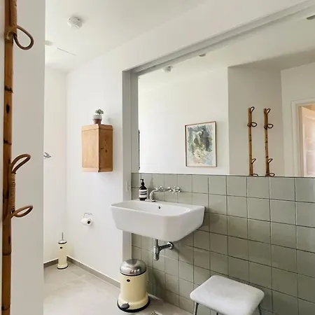 Apartmentincopenhagen 1637 דירה *